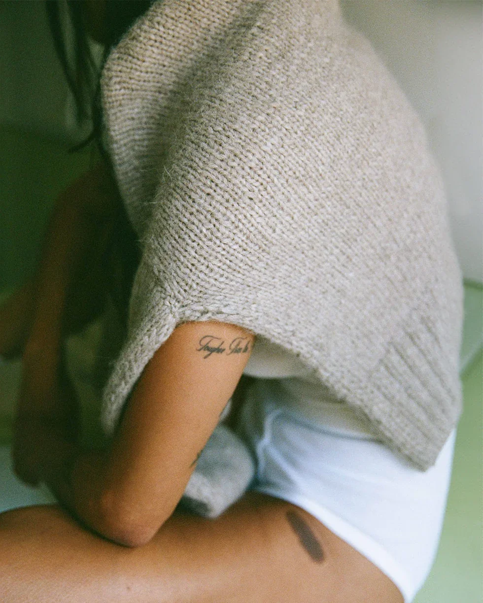minga sweater taupe.webp