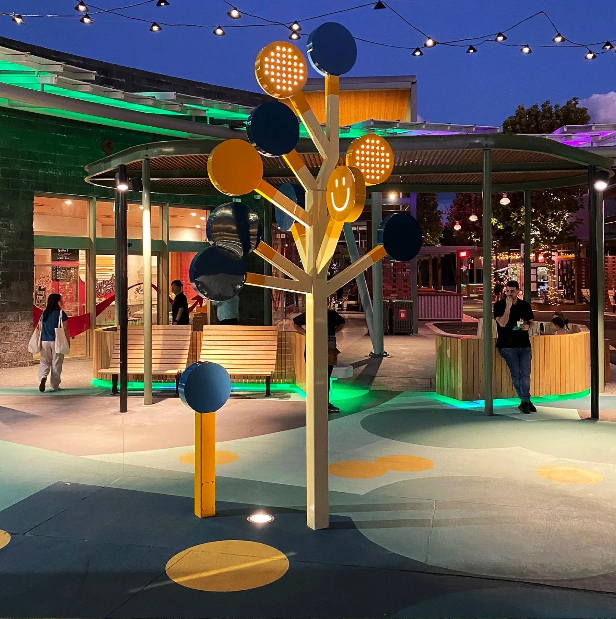 Moving Colour Sculpture