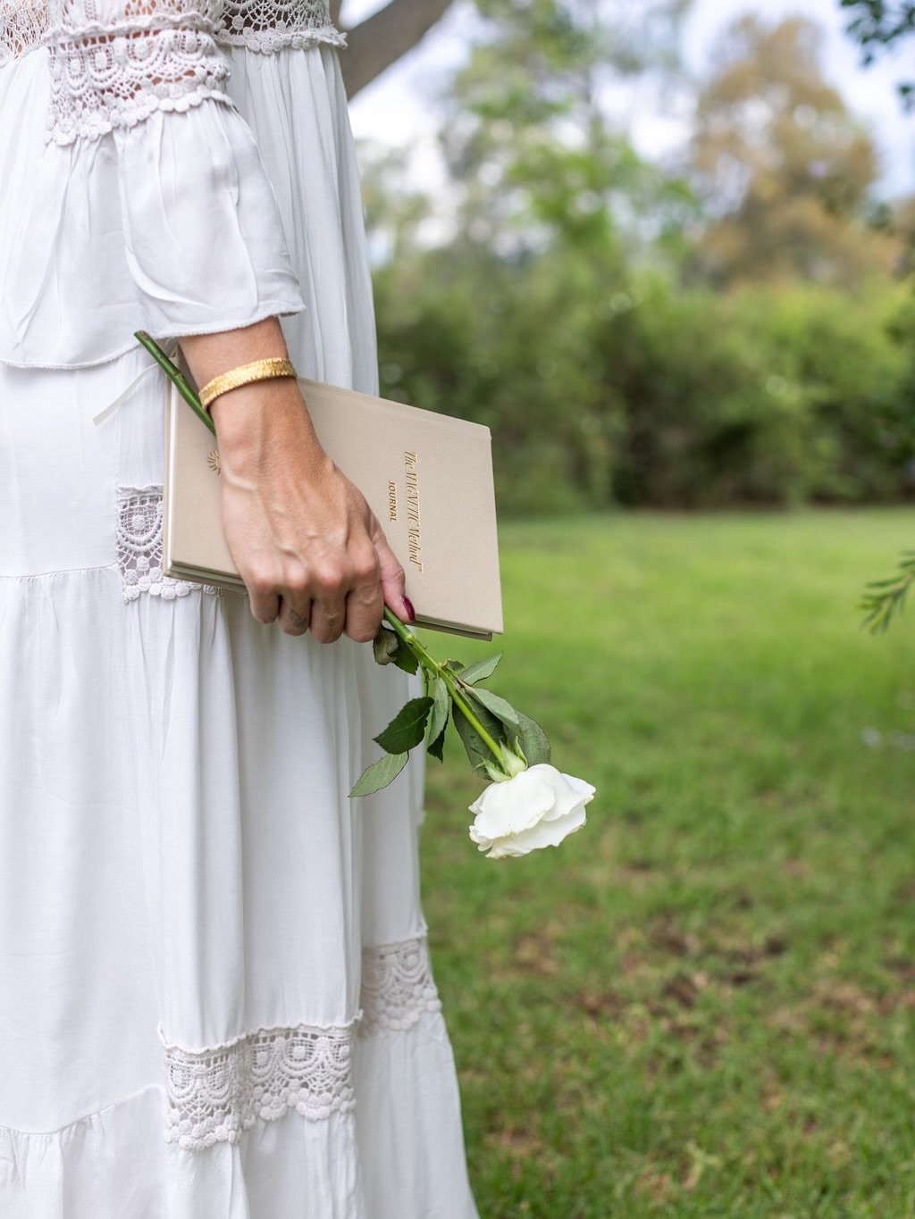 Happy Valentines Lovers 🤎
Don&rsquo;t forget to romanticise your life. All the little moments and sprinkles of joy throughout your day - everyday, not just today. 
Love yourself first and the rest will follow. 
🤎
Kate

#valentinesday2026 #loveyours