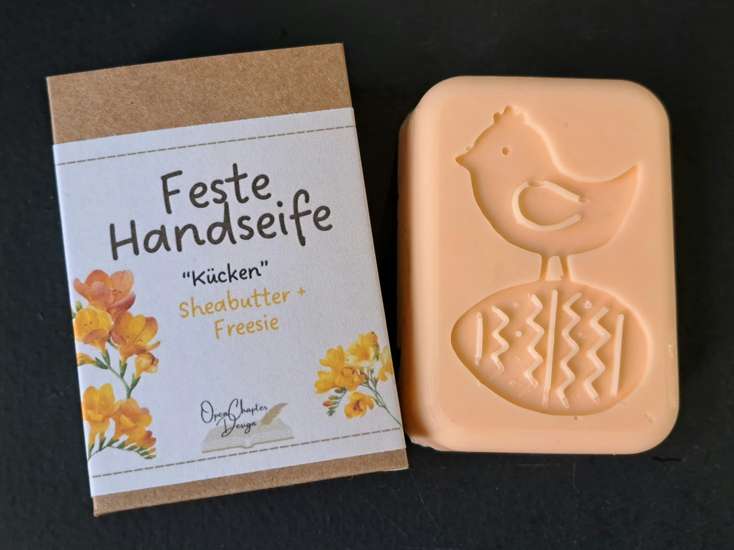 feste Handseife Freesie, in Form "Kücken"