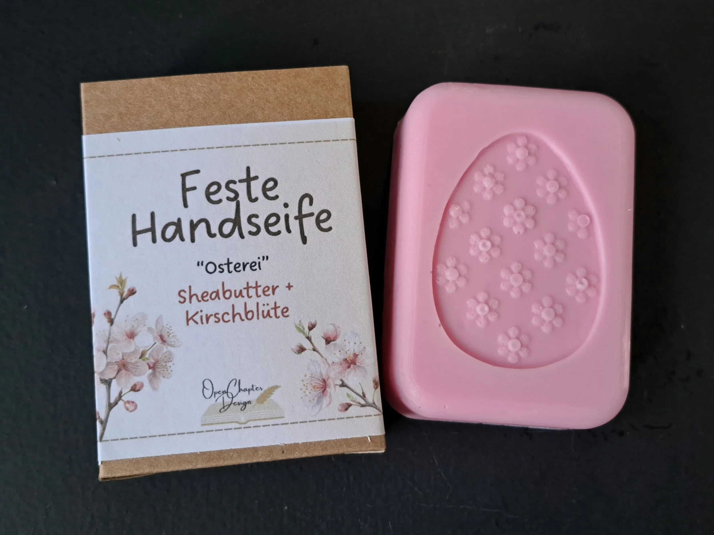 feste Handseife Kirschblüte, in Form "Osterei"