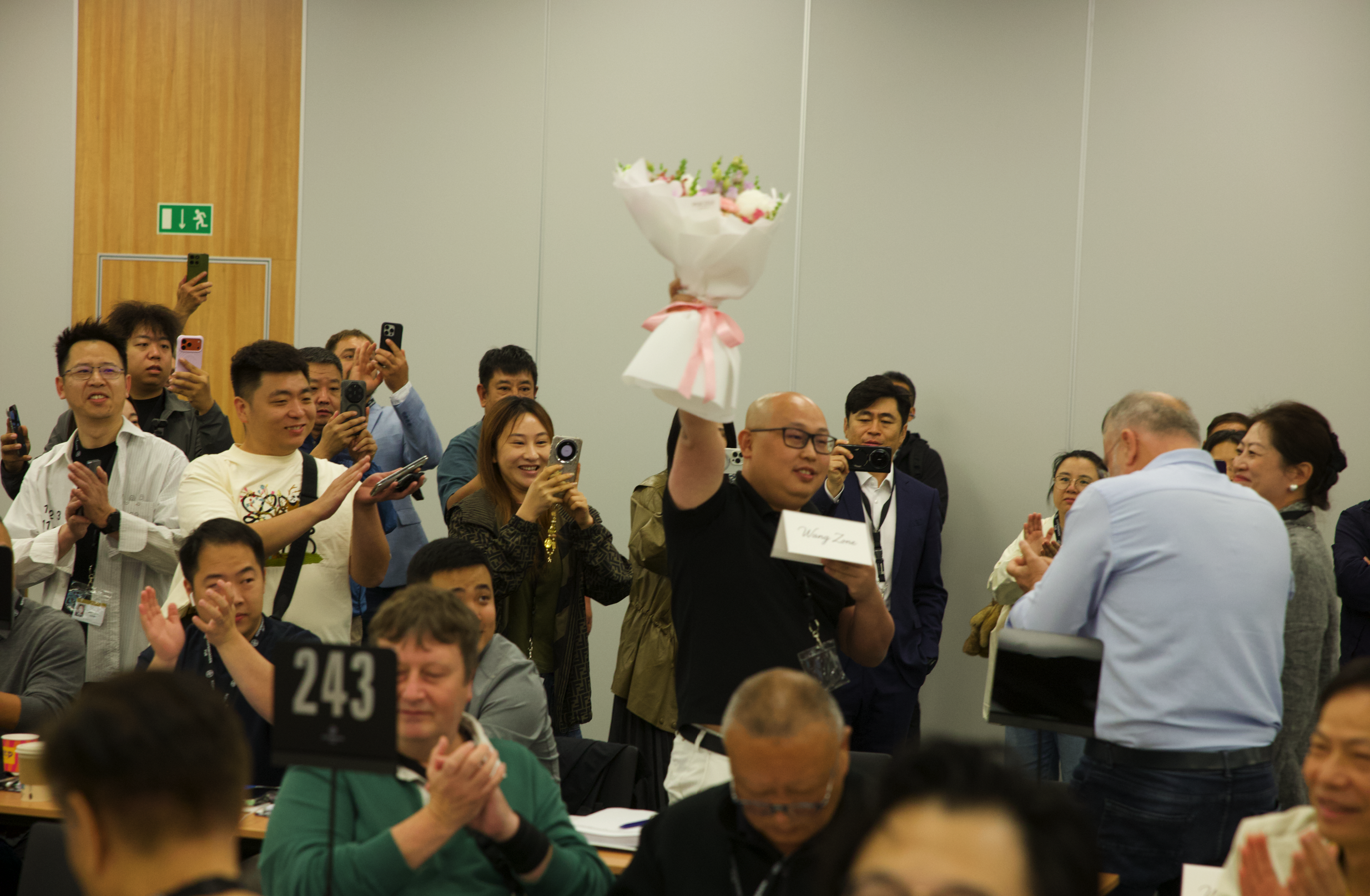Moment of Distinction | WANG ZONE, Buyer of the First Poznań Toplot