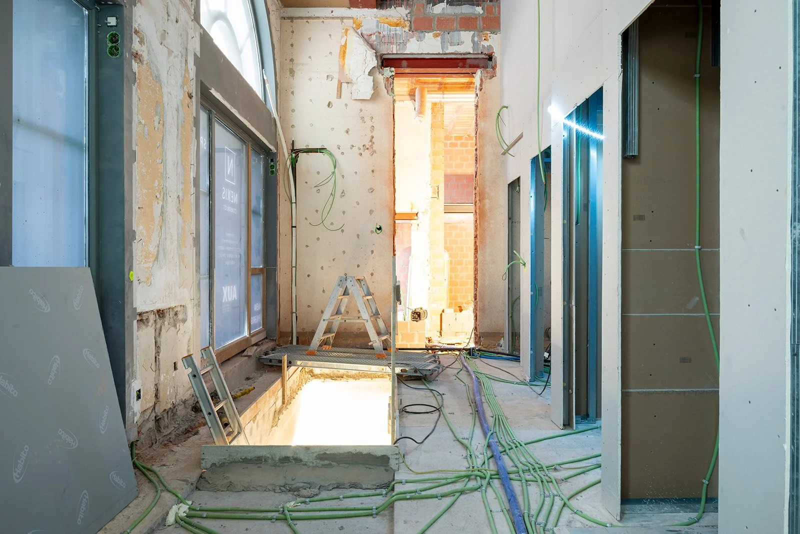 Nexis Construct, medische renovatie