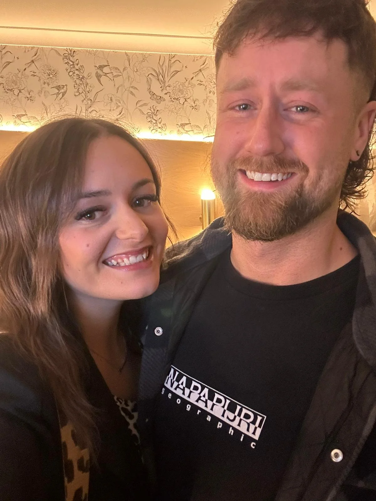 Garden Landscaper from Burton-on-Trent. Specialises in garden transformations and porcelain patios