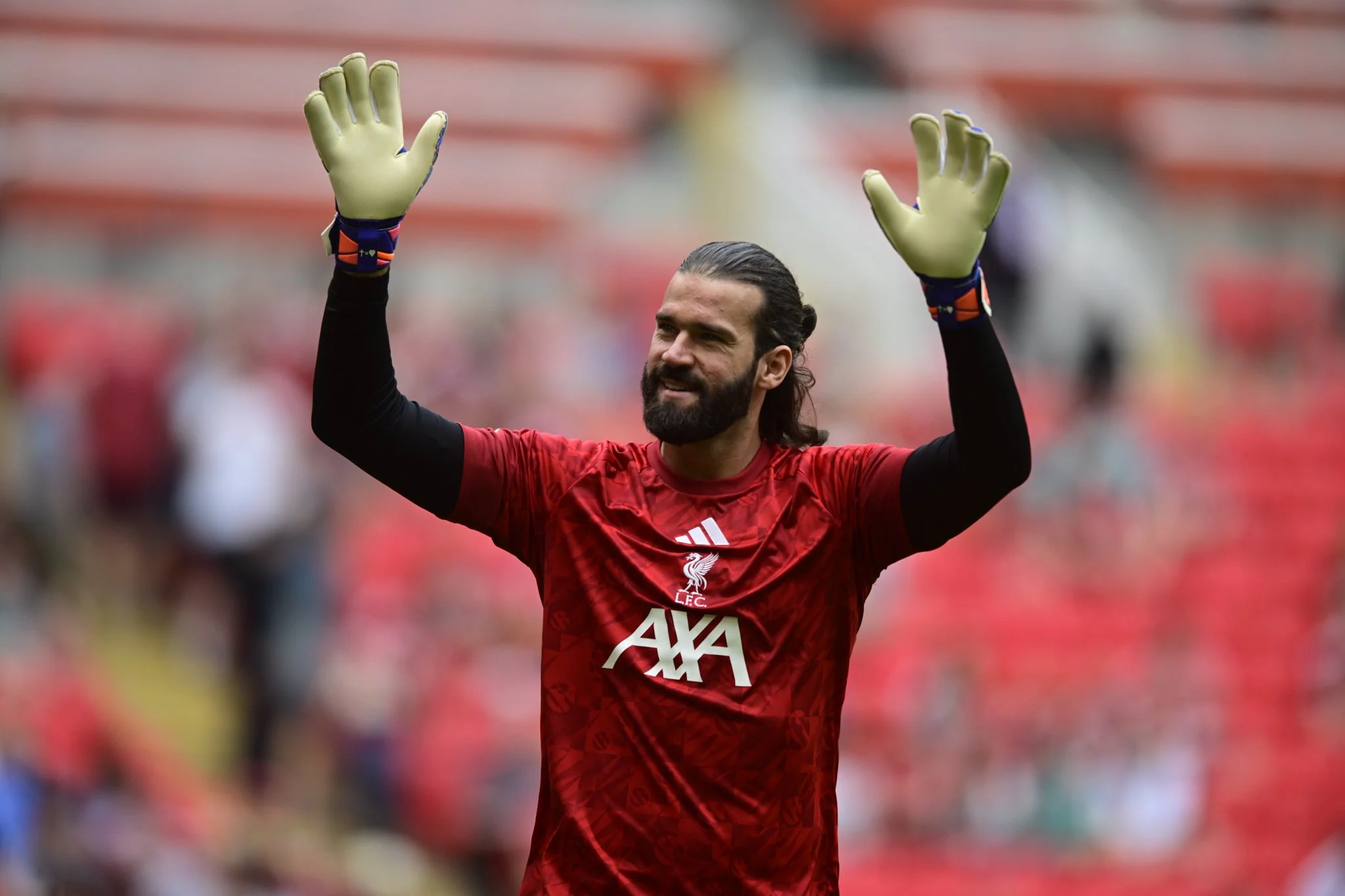 FIL LIVERPOOL MONACO 150.jpg