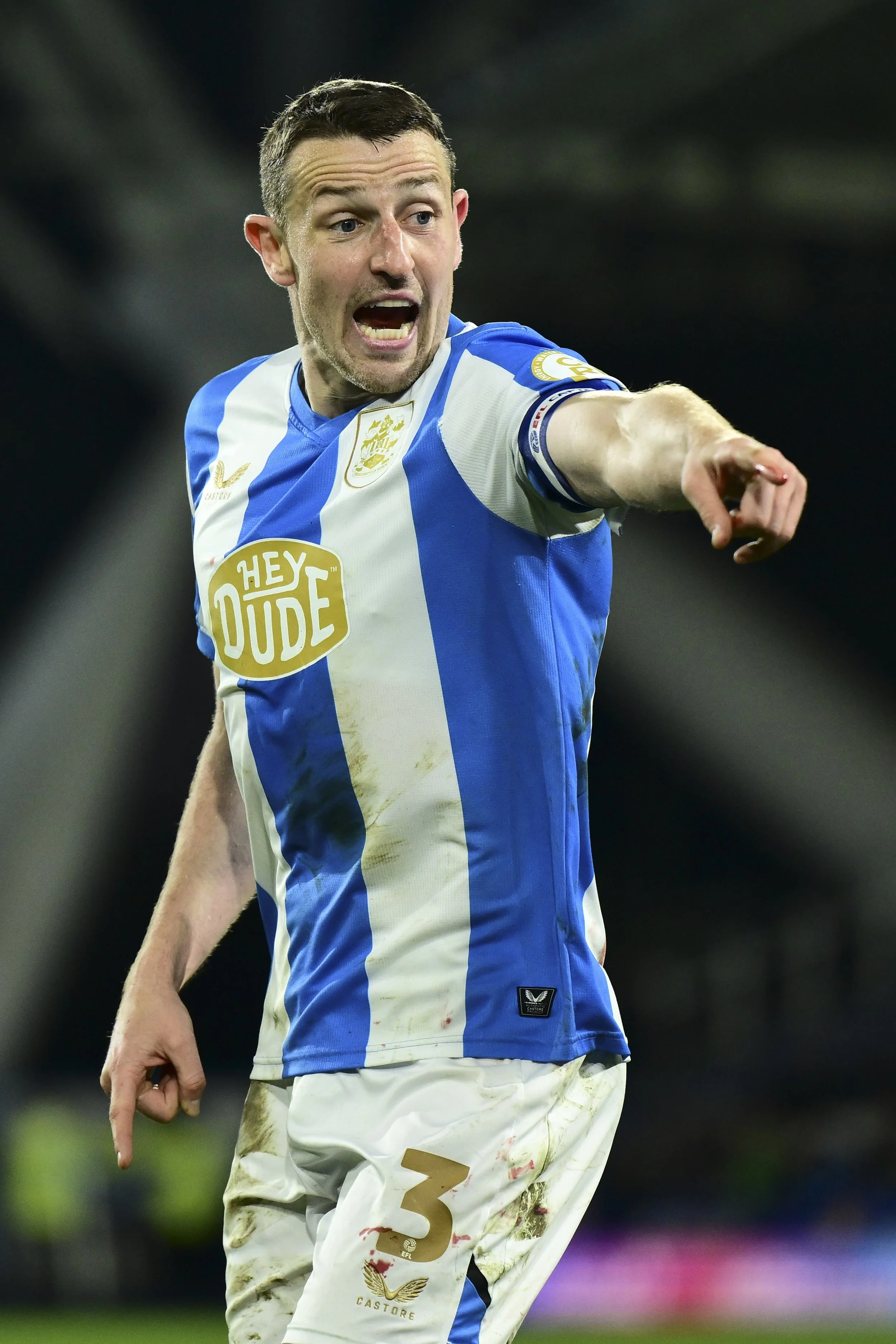 FIL HUDDERSFIELD CARDIFF 042.jpg