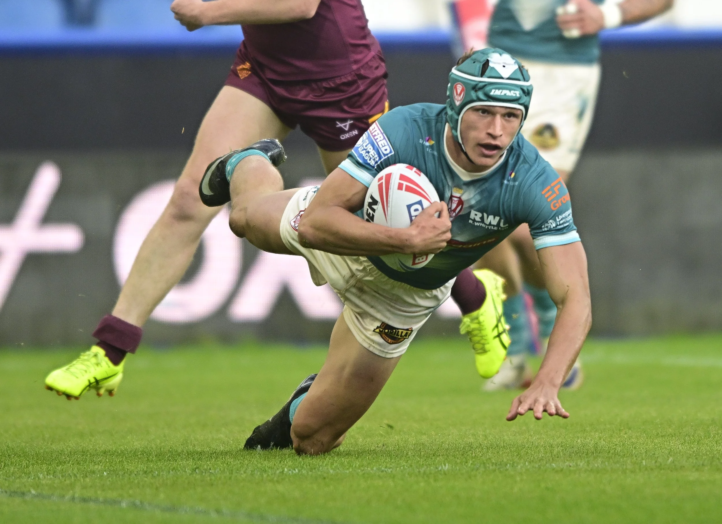 FIL HUDDERSFIELD ST HELENS 029.jpg