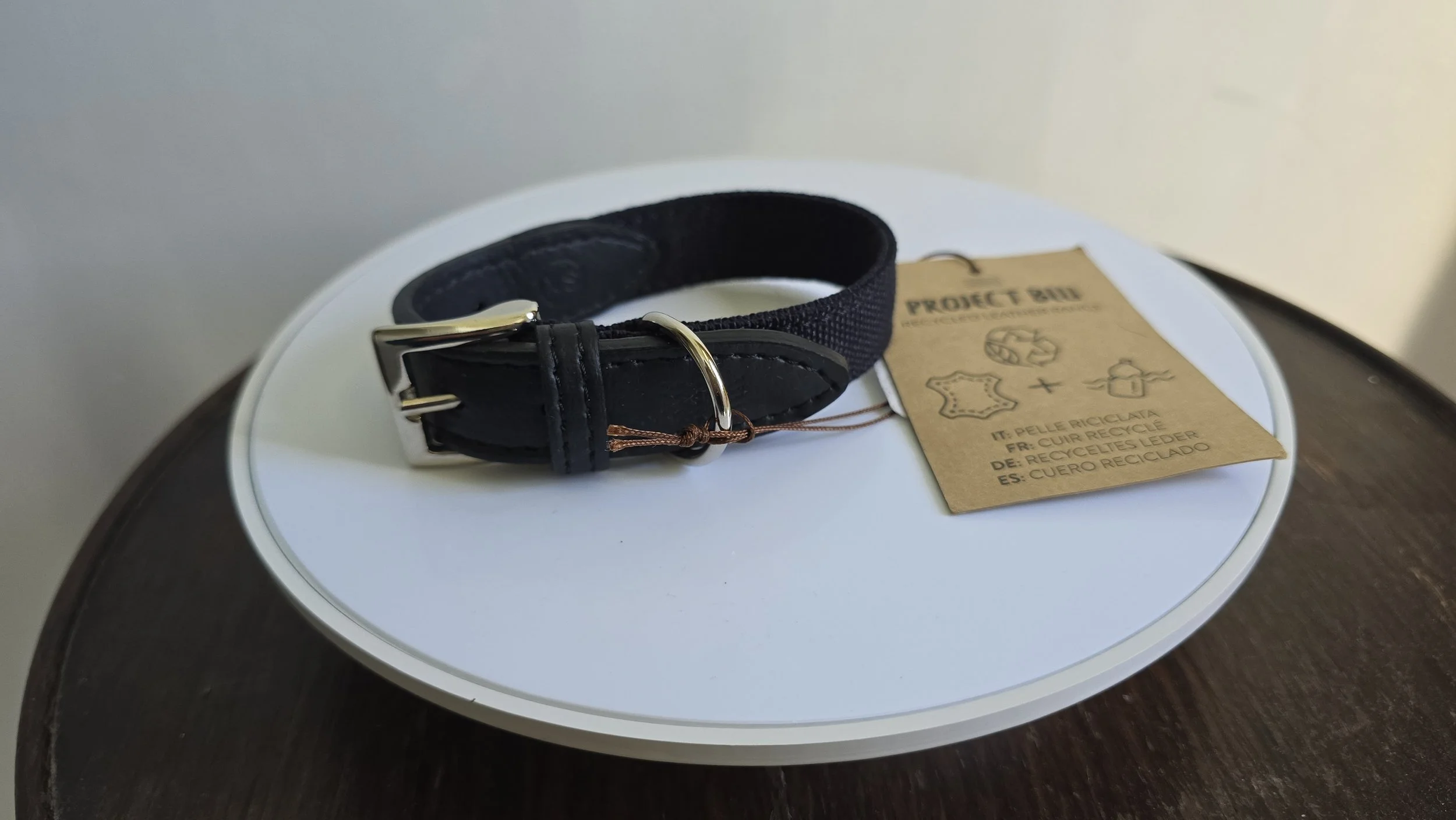 XSMALL DCHSA1 - BLACK - LEATHER.jpg