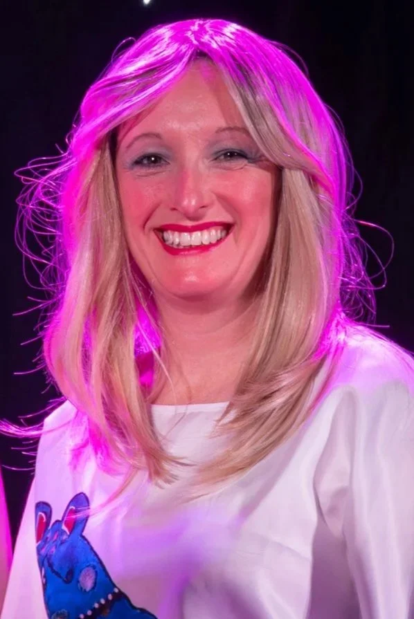 Hannah-as-Agnetha-part-of-Milton-Keynes-based-ABBA-tribute-act-Take A Chance On three.