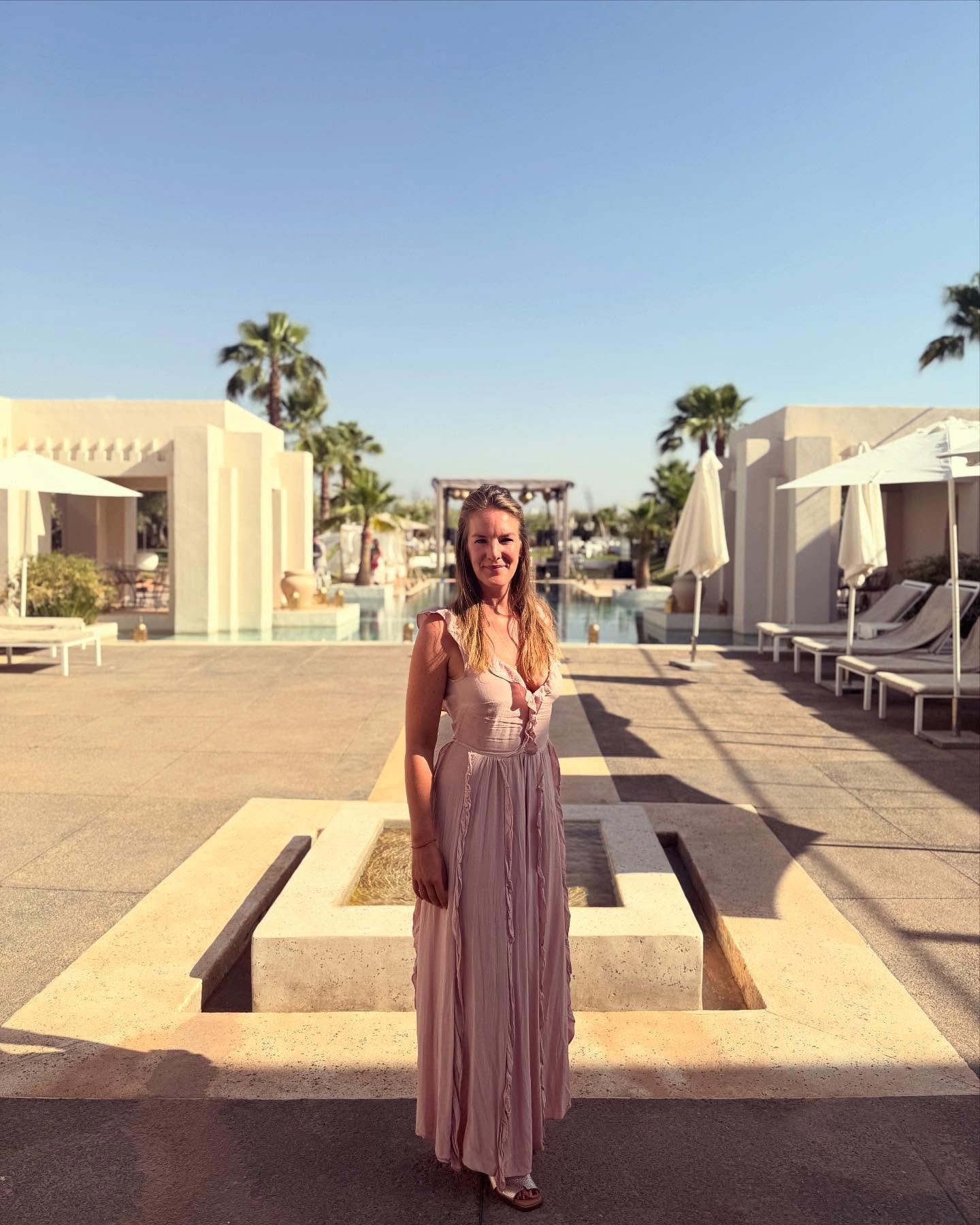 BEFORE YOU ASK YOUR GUIDES FOR HELP. BEFORE YOU IMMERSE IN ANOTHER CEREMONY. INITIATE ANOTHER RITUAL.

Before you exhaust all the sources outside of you to find the answer. The path. The clarity. The guidance. 

>>> Did you sit with yourself