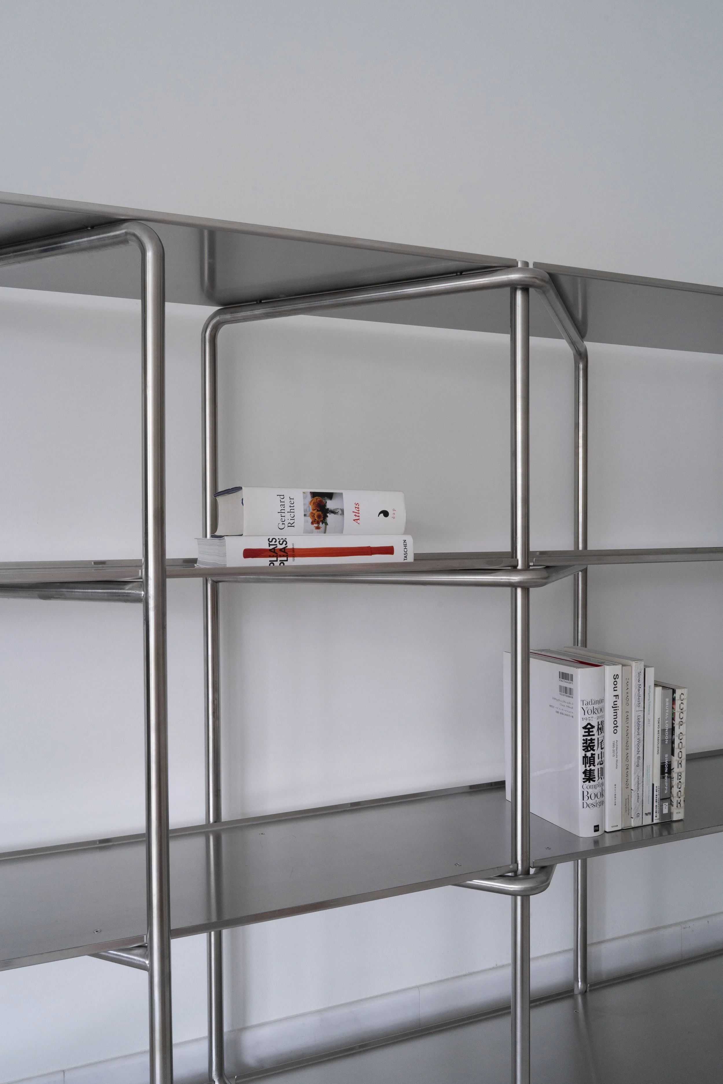 Studio Sanshou_MVMVM-2.jpg