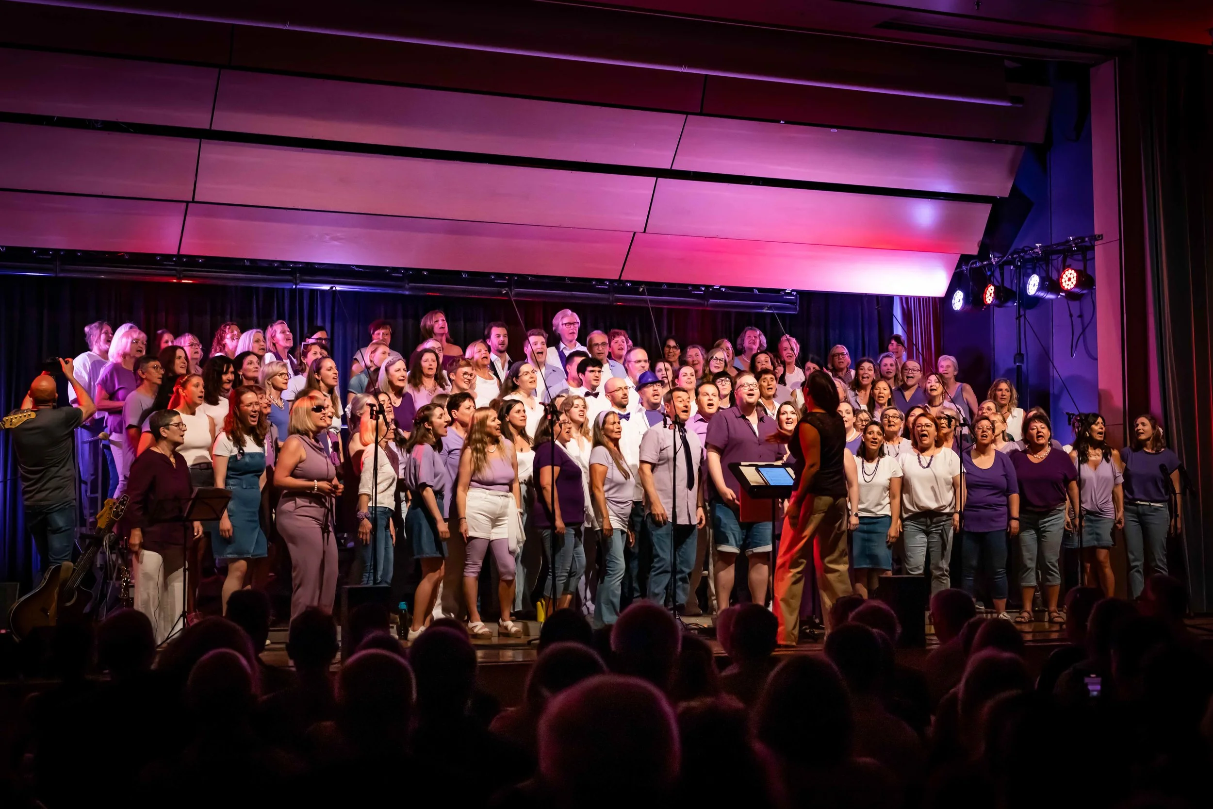 2025-06-17 United Voices - Konzert Linz - NOTR8895.jpg