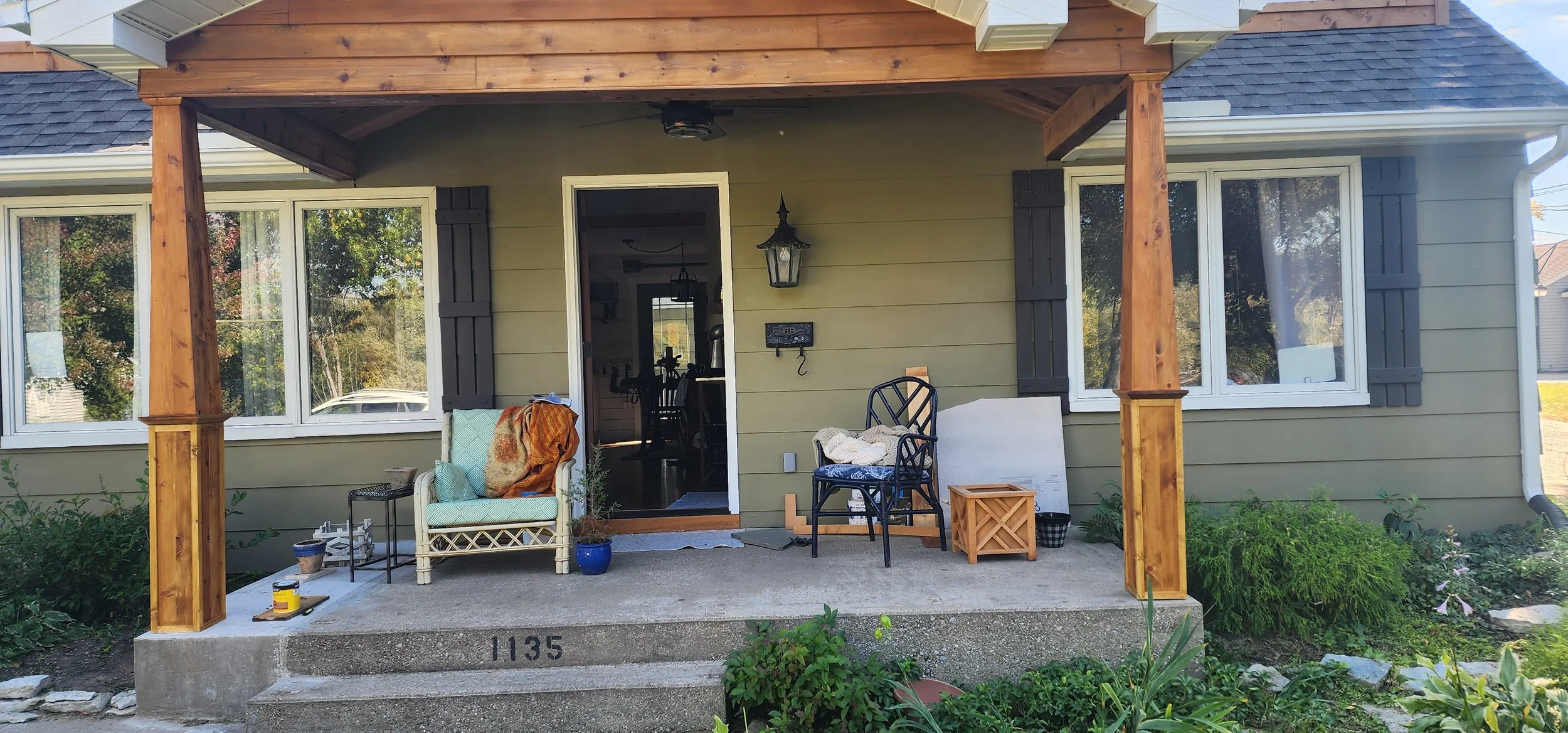 Cedar Siding and Custom Craftsman Posts