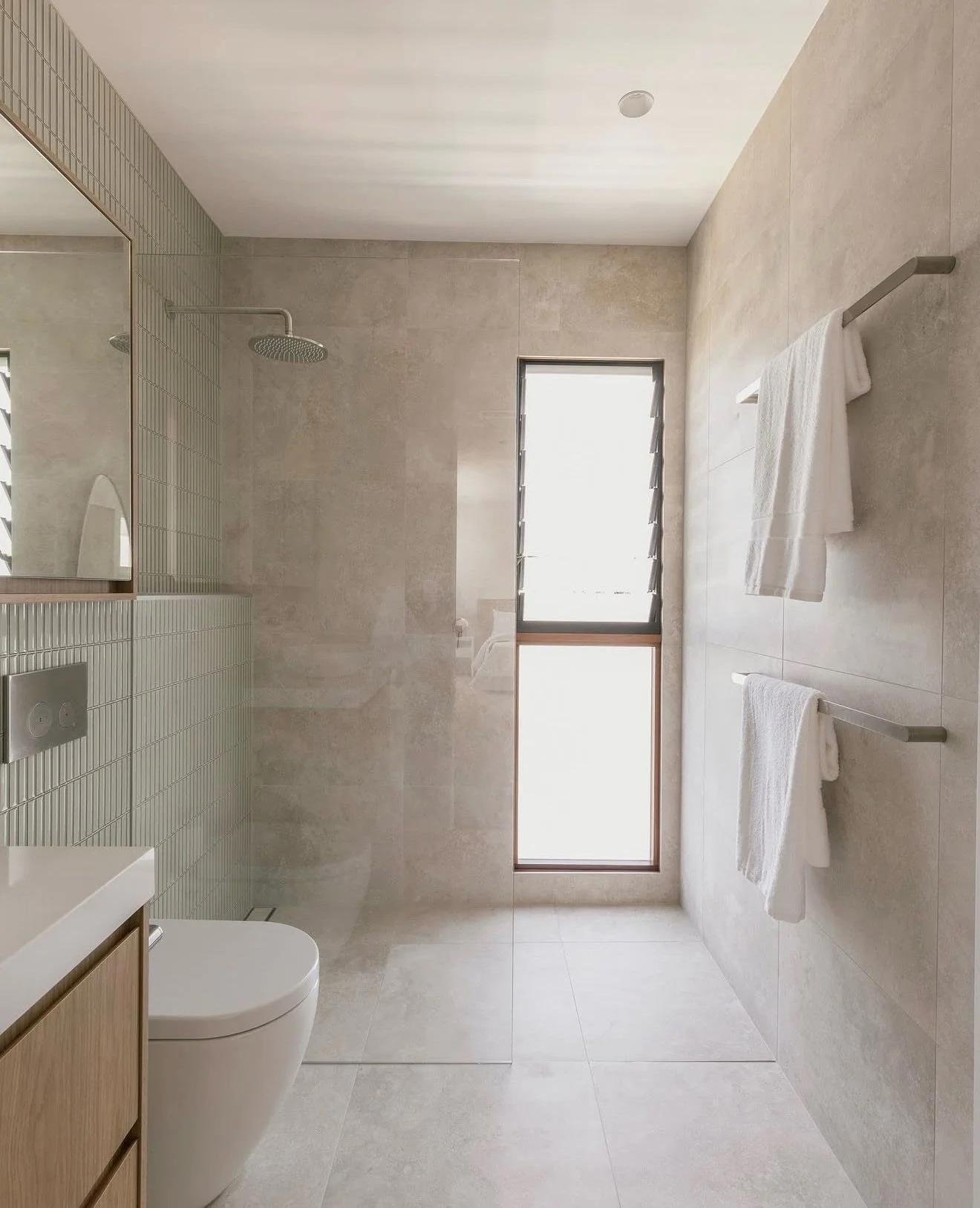 Friday favourites.

Somehow we are already nearing May, and the year feels like it is moving quietly but quickly in the background.

This week, we have been drawn to pieces that help slow things down a little. Materials that feel calm to the touch. S