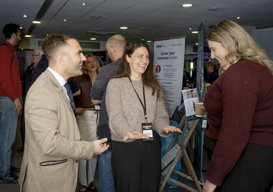 The Best Corporate Magician in Bristol — How to Find and Book the Right Act