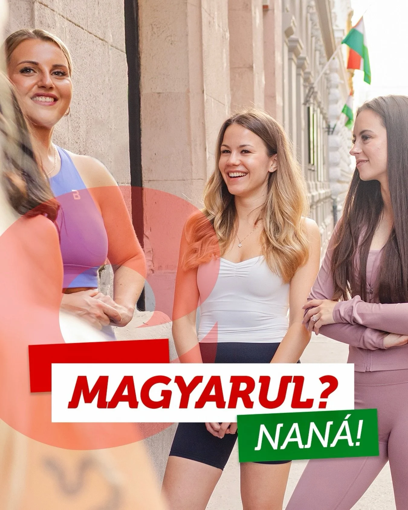 Sokan k&eacute;rdezitek: Besz&eacute;ltek magyarul is? Nan&aacute;!
Ne agg&oacute;djatok, nem felejtett&uuml;k el a gy&ouml;kereinket! Ha angolul &eacute;pp nem jut eszedbe, hogy &ldquo;meghalok, annyira &eacute;g a combom&rdquo; magyarul is &eacute;