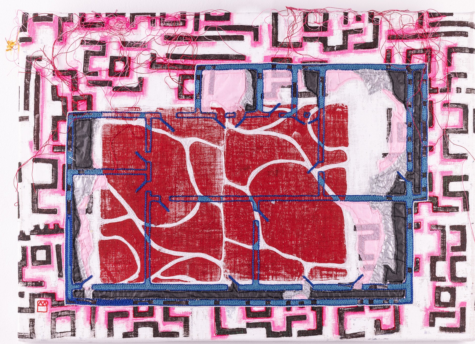Carné
Broderie main, gravure, peinture
H42xL69
2026
Photo Alain Scherer