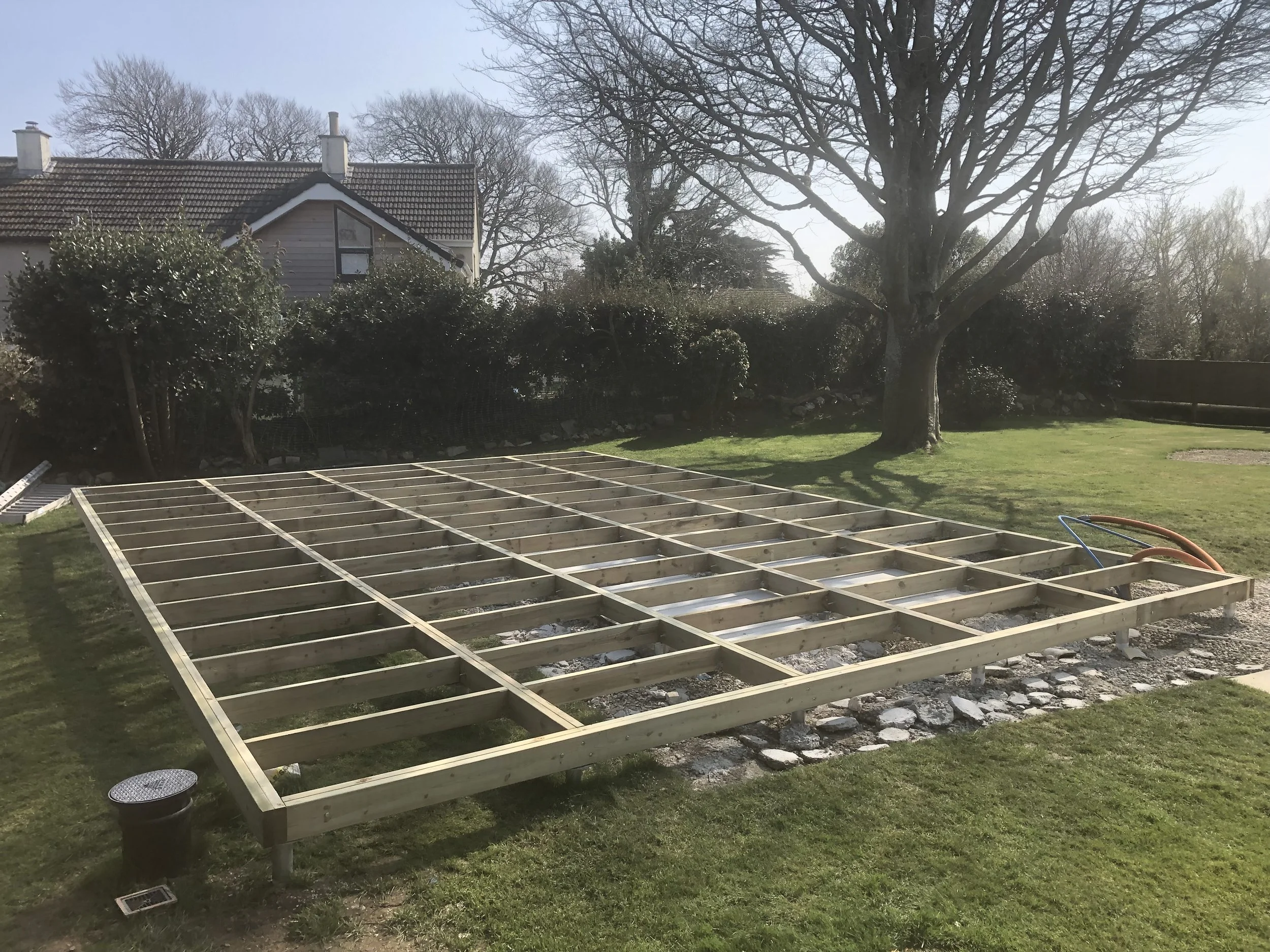 Groundscrew Solutions_gallery_timber bases 9.jpeg