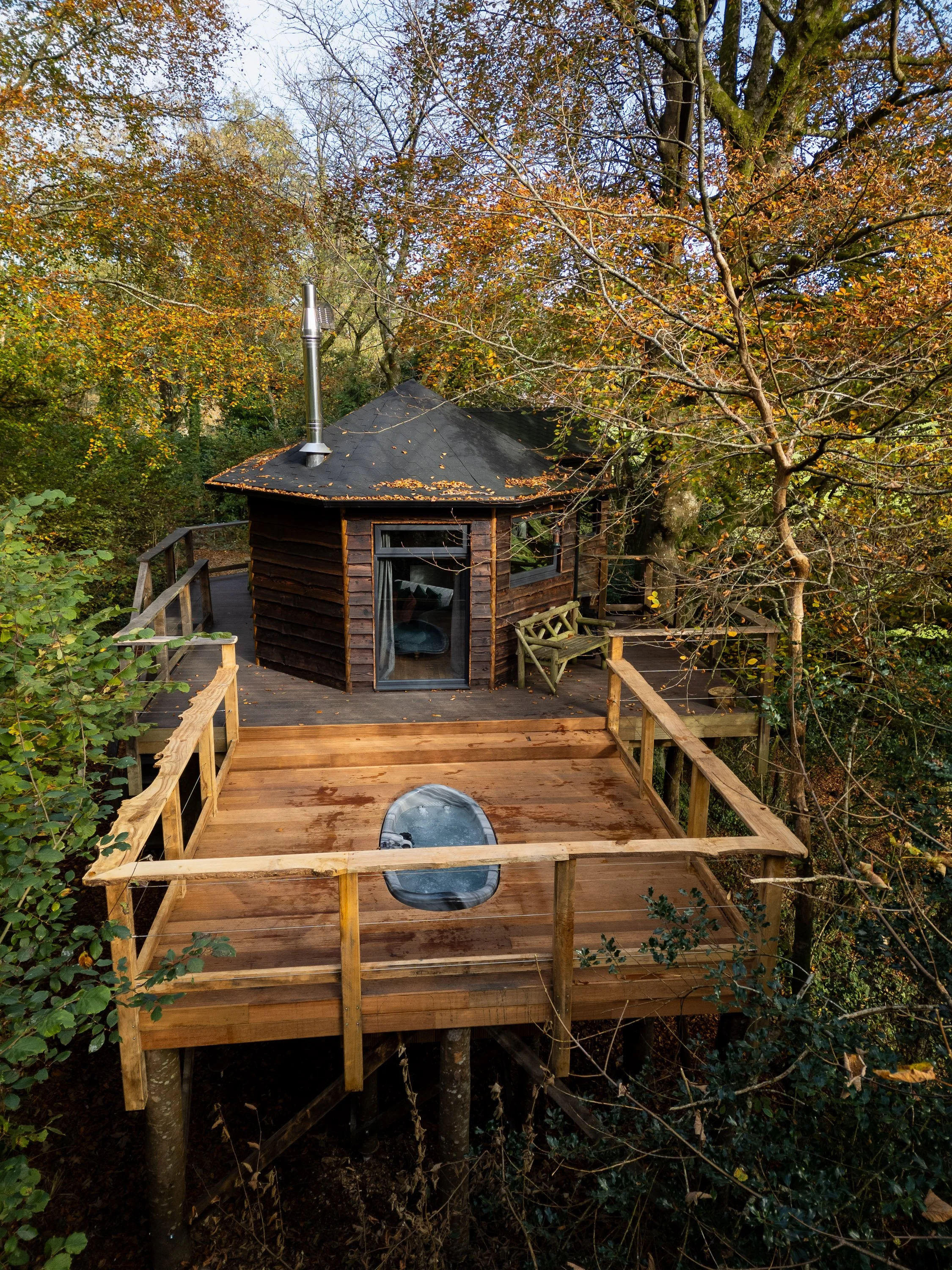 Groundscrew Solutions_gallery_glamping bases 8.jpg