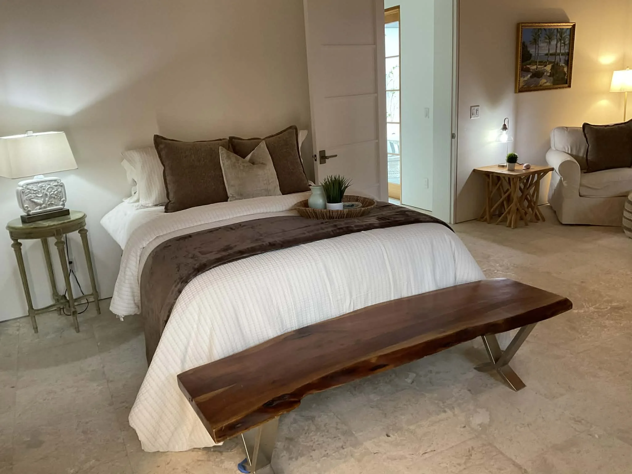 44264e9b-0f61-45ae-80e8-6ecb056982da (1).jpg