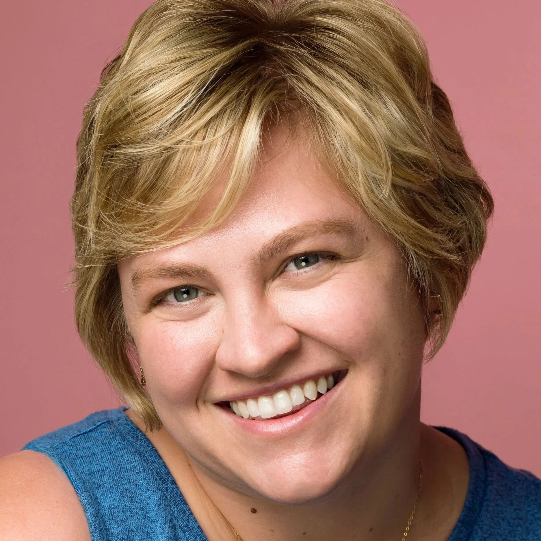 Portrait of Kelsey Poppen