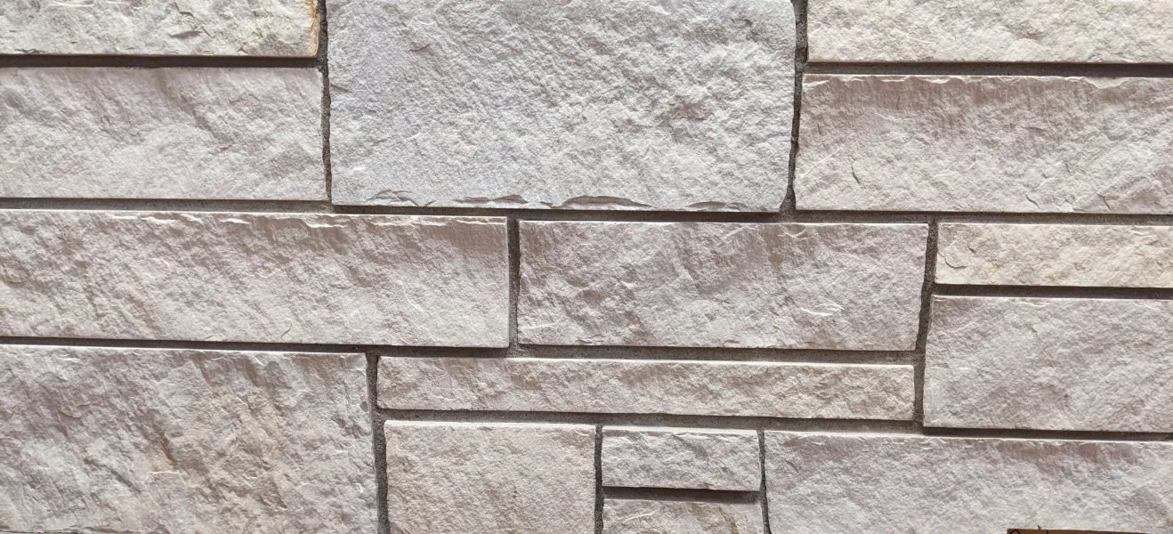 Dovewhite Dimenstional Splitface