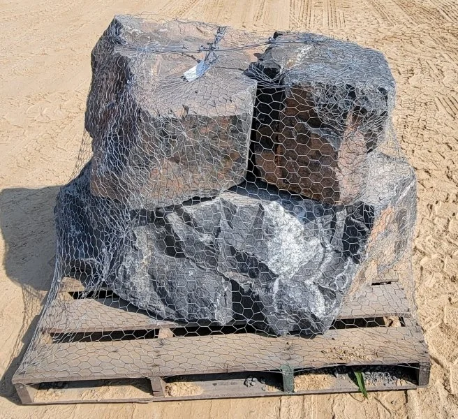 Iron Mountain 12" to 24" Outcroppings