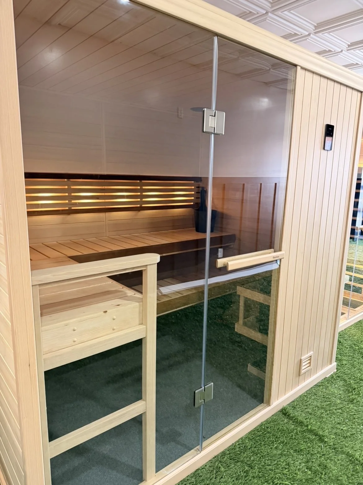 Traditional & Infrared Sauna