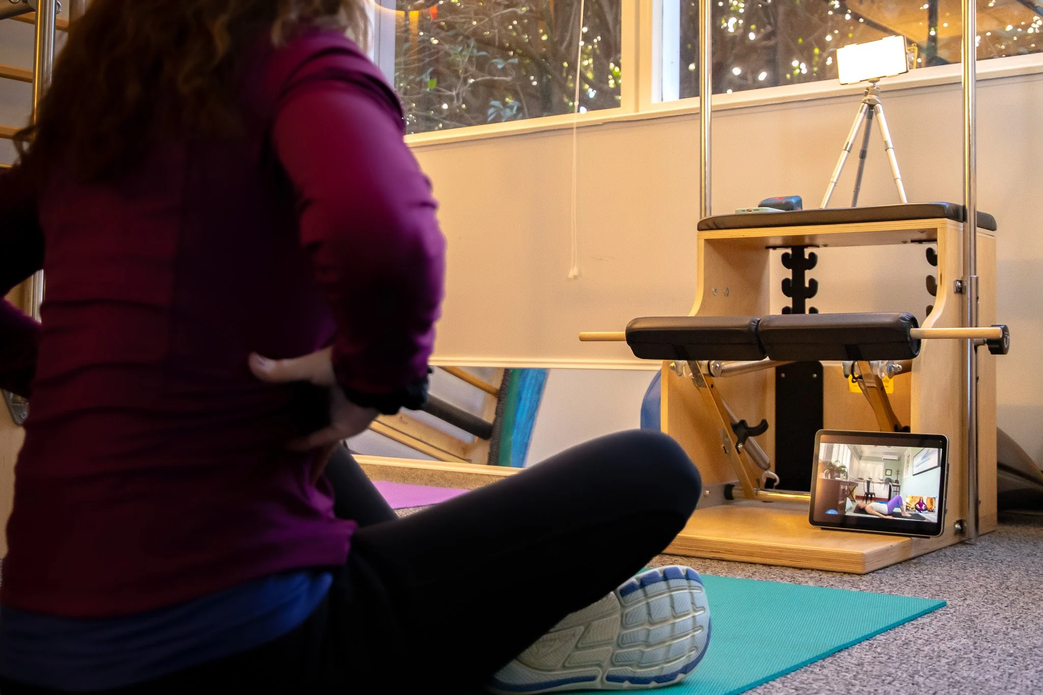 Virtual scoliosis treatment program offered by Mary Beth Blend at BlendFit! In 6-weeks, you'll have a personalized exercise plan unique to your curve, helping you strengthen your spine to sustain and live an active life!