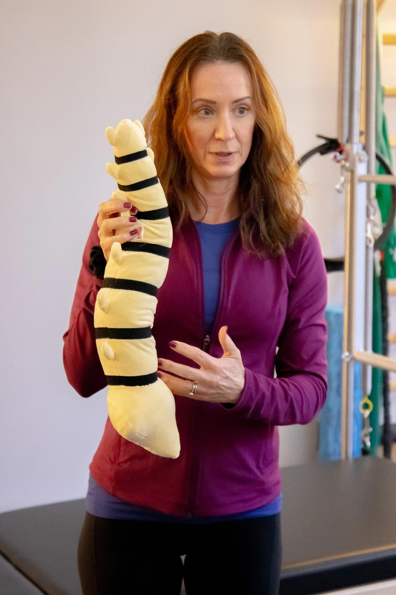 Mary Beth Blend offers clients a 6-week scoliosis treatment program, offering an exercise plan fit for their unique spinal curve, so they can reduce pain and improve quality of life longterm. Virtual scoliosis treatment sessions available!