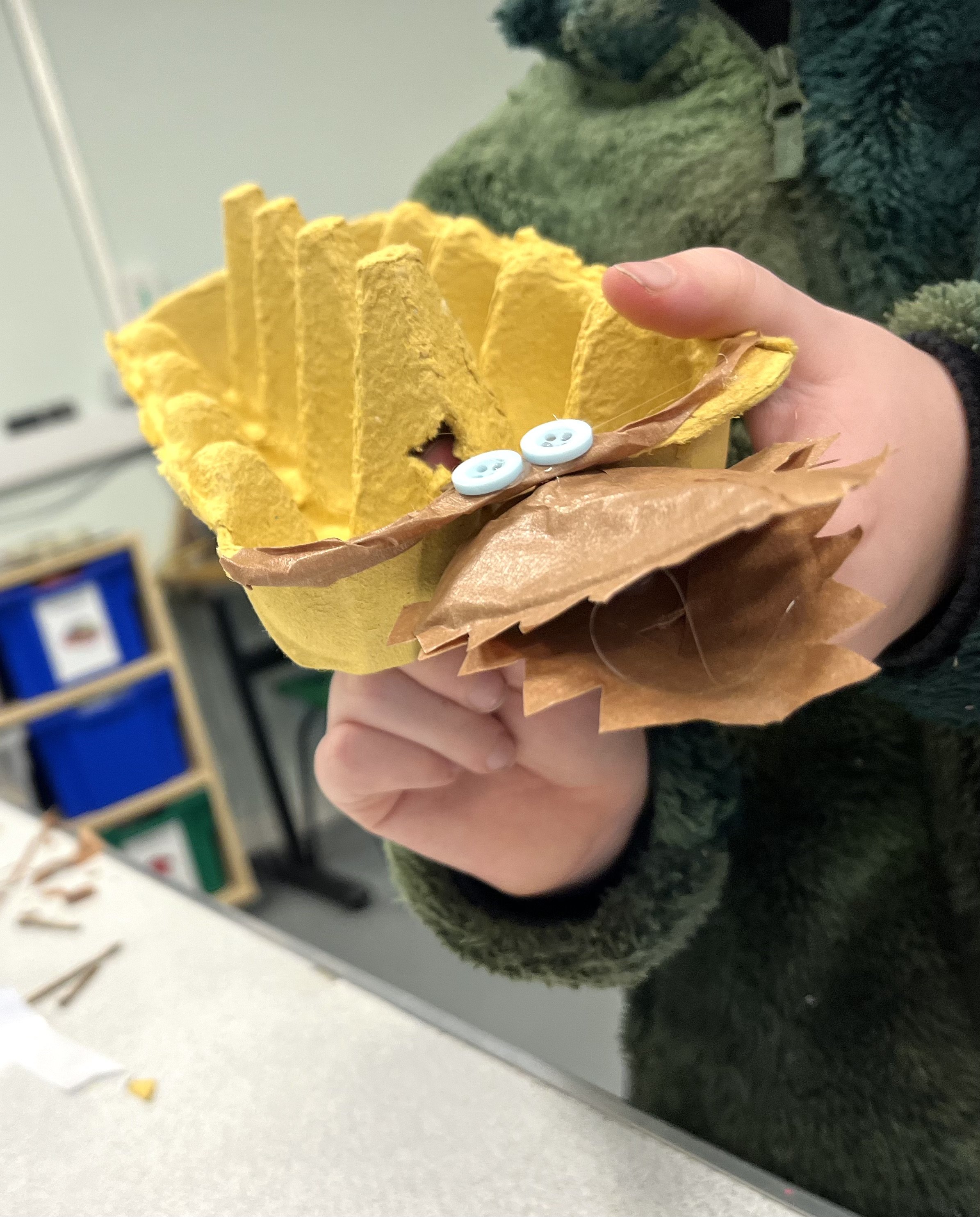 Drop-in family puppet workshop