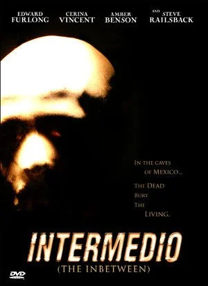 Intermedio (2005).jpg
