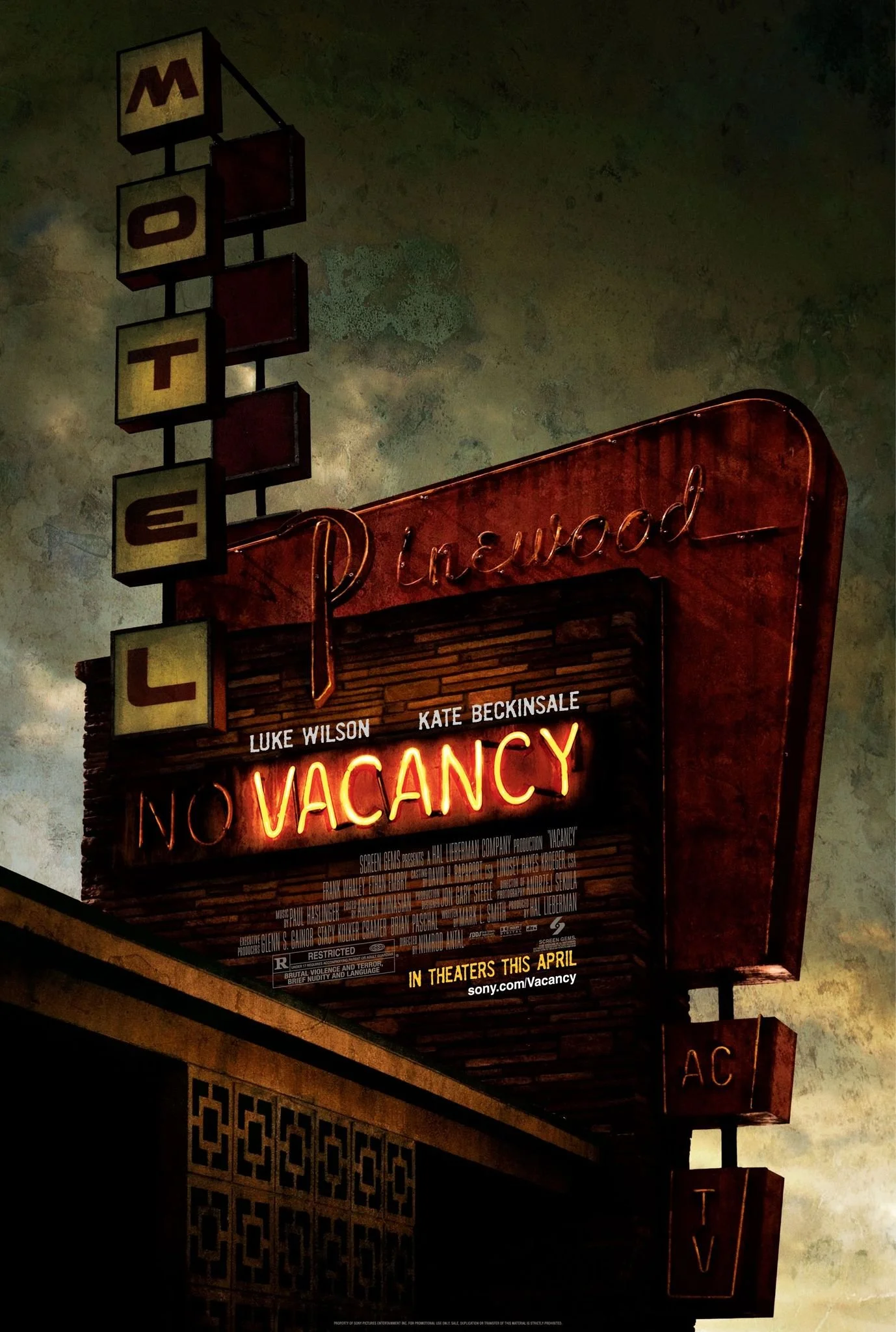 Vacancy (2007).jpg