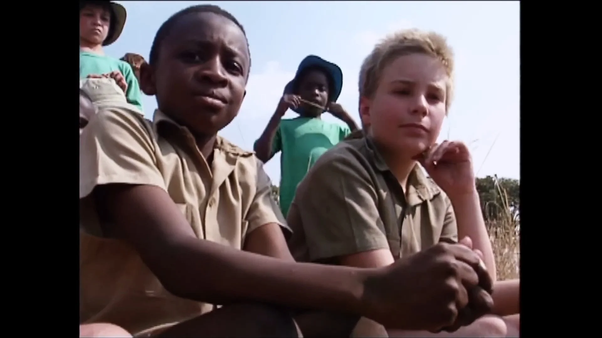 Ariel School UFO Landing - Zimbabwe (1994).jpg