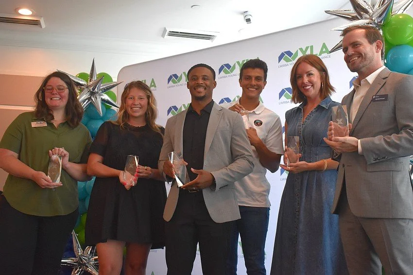 Young Leaders Alliance presents its top award in Lakewood Ranch