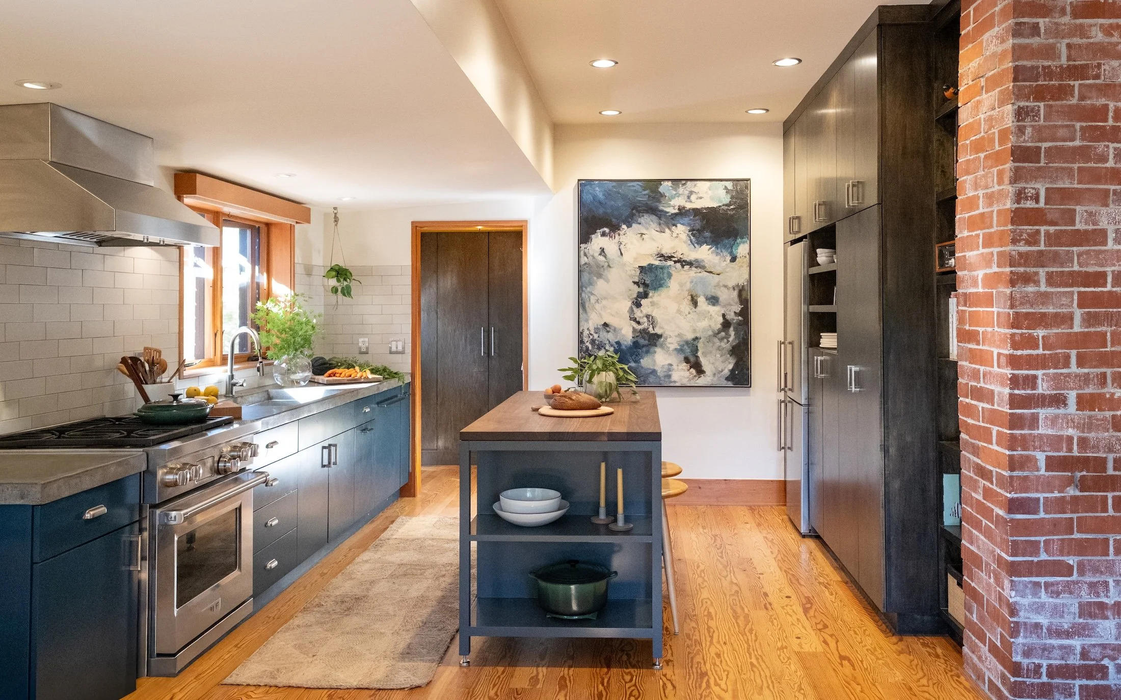5_Current kitchen.jpg