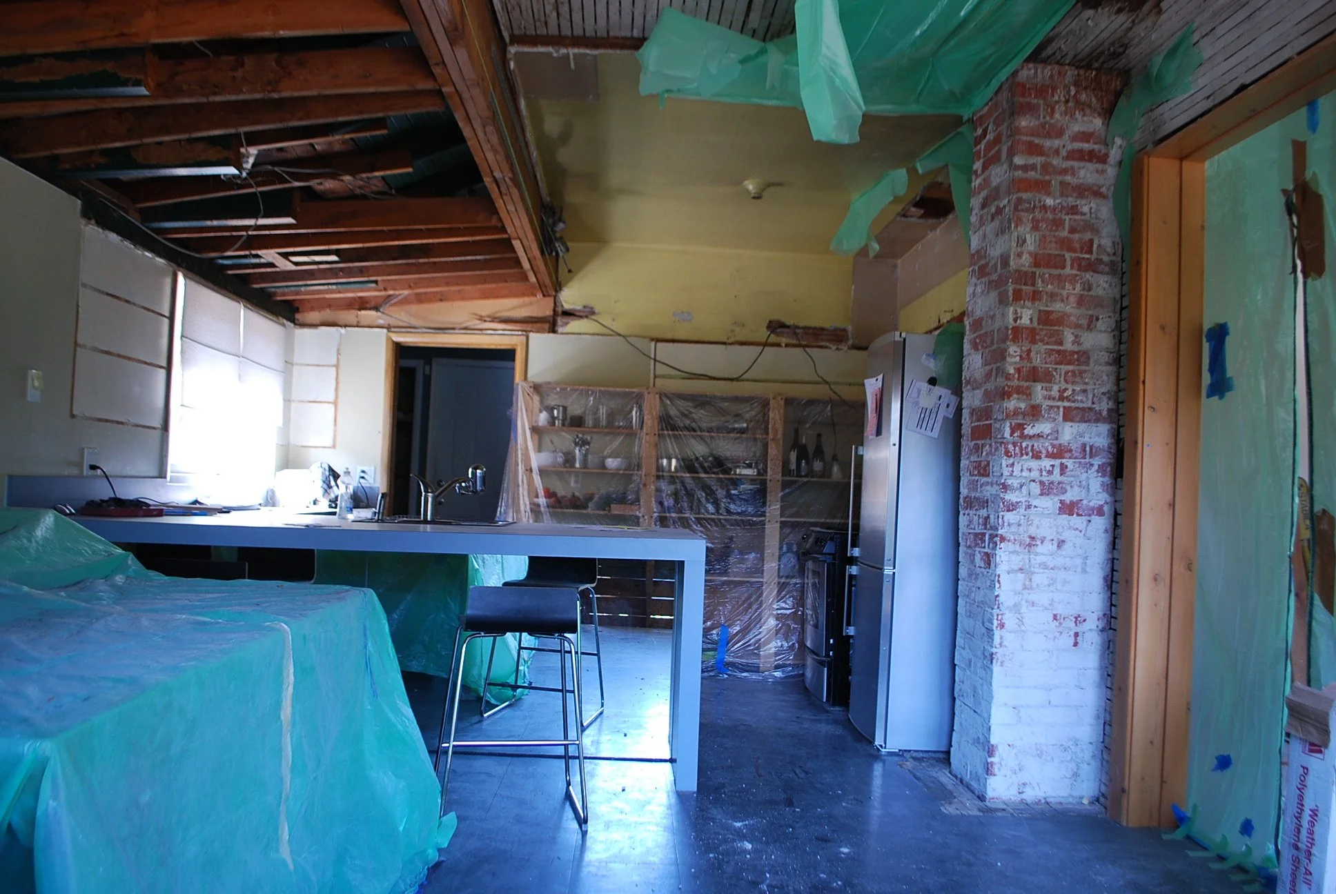 4_Orig Kitchen.JPG