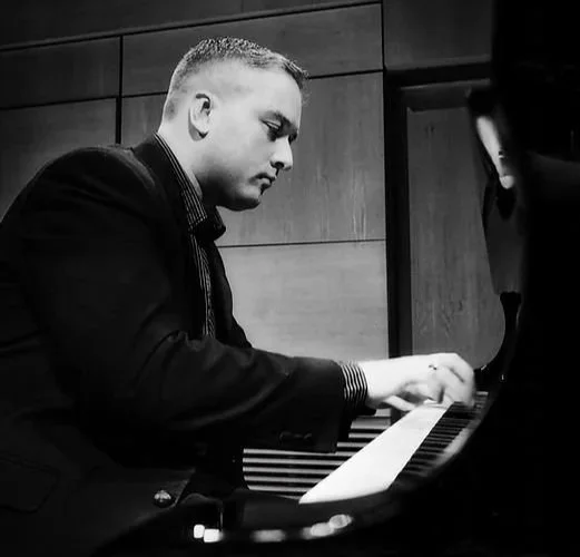 Tyler Hay: piano