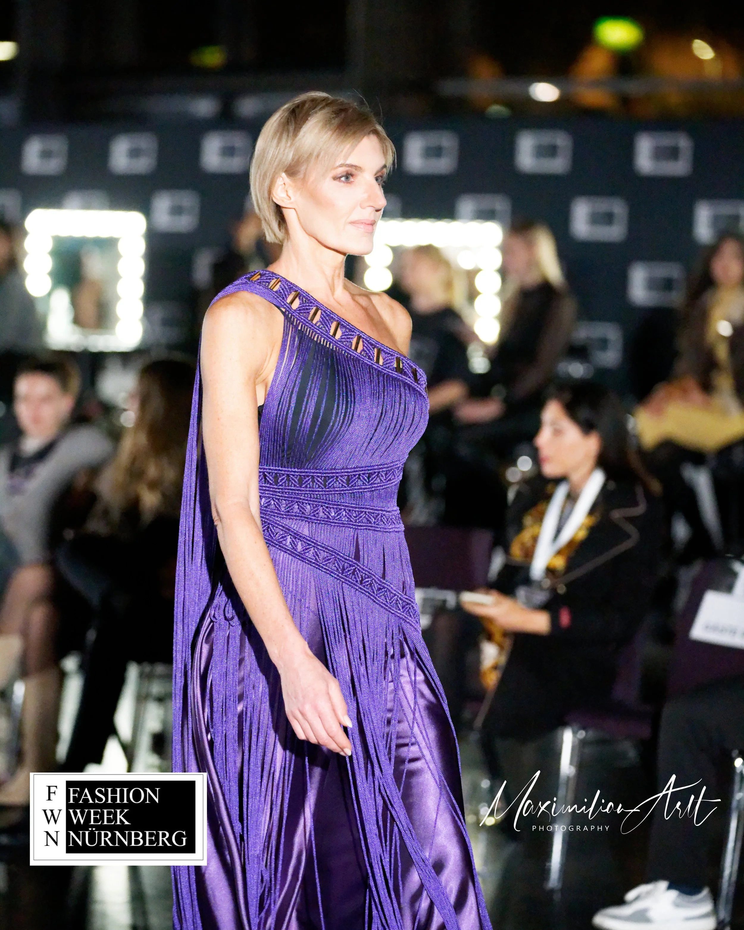 Makramee Kleid auf dem Laufsteg der FashionWeek Nürnberg – Zarte Knoten