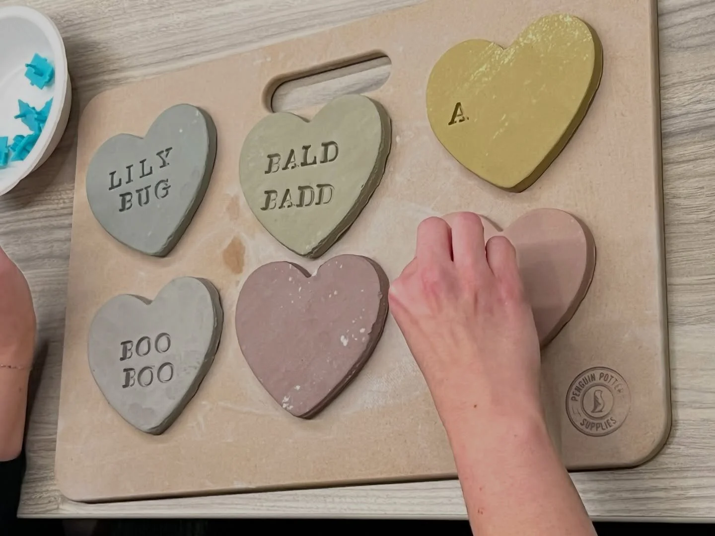 Want to give something handmade this Valentine&rsquo;s Day without spending 6 weeks learning pottery? ❤️

Sunday 2-4pm. Walk in never touching clay. Walk out with a set of custom heart coasters you made yourself.

Here&rsquo;s what happens:
	∙	Evan s