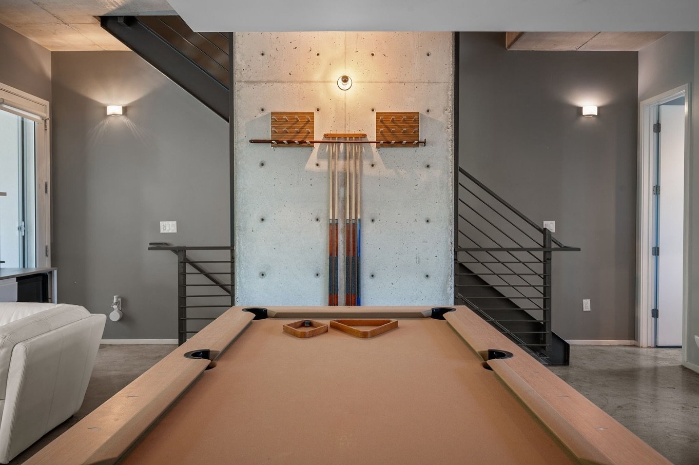 Highlighting the best of every space ✨📸 #austinrealtor #austinrealestate #austinrealestatephotographer #atxrealestatephotographer #atxrealestate