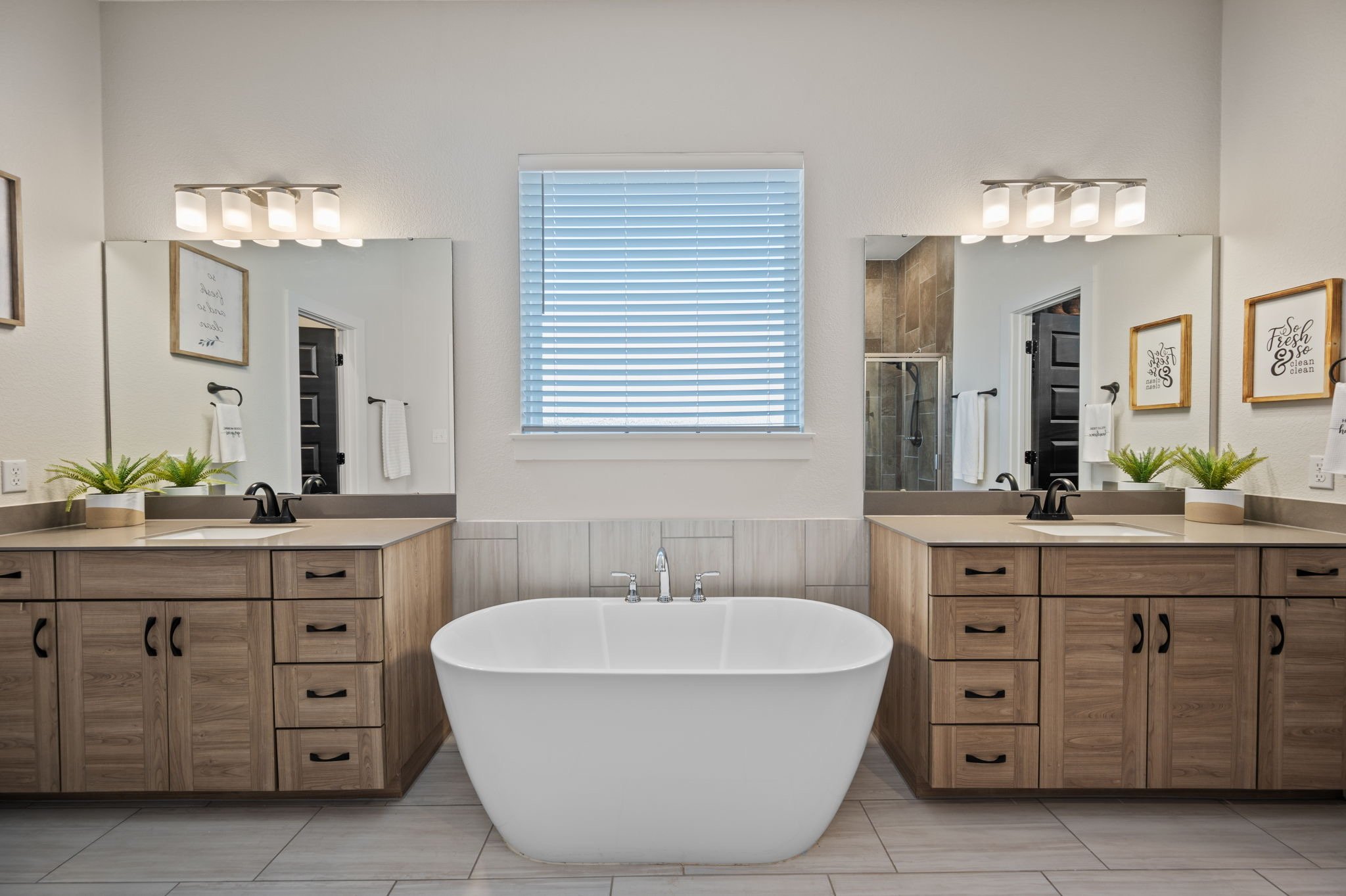 Photo Sep 14 2024, 7 58 57 PM (9).jpg