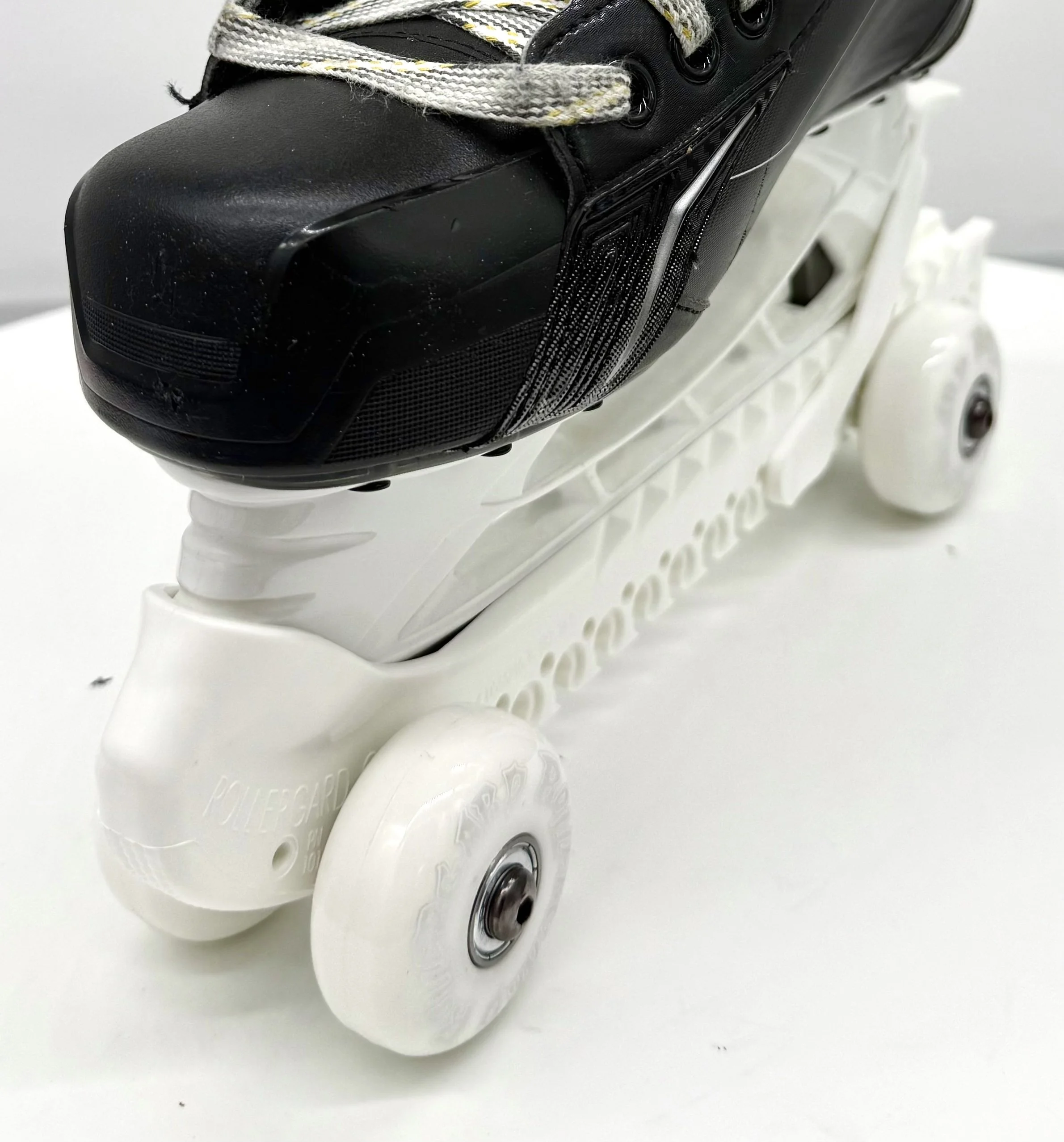 Rollergard Hockey White.jpg