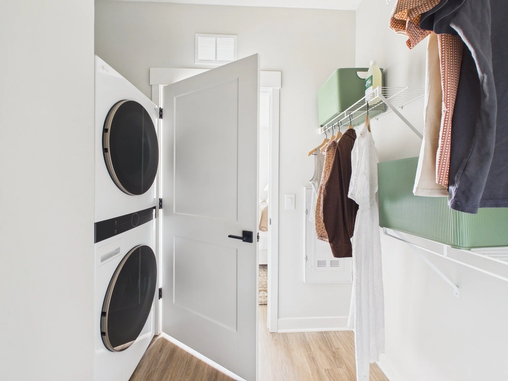 Michelle-Apt Laundry 1.jpg