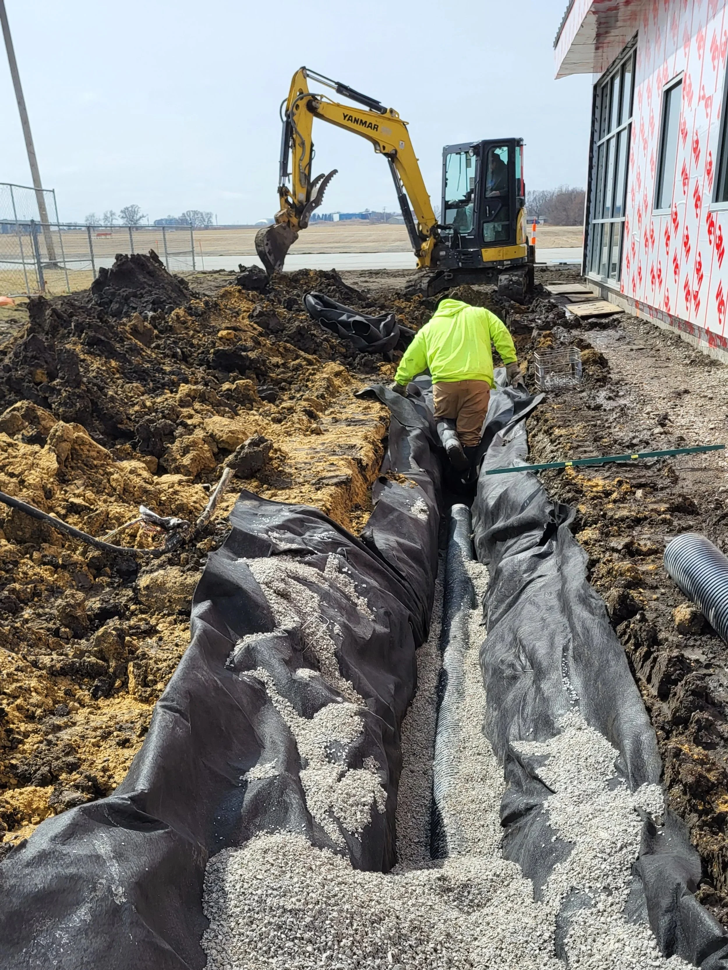 Summit Hanger-Ames Municipal Airport