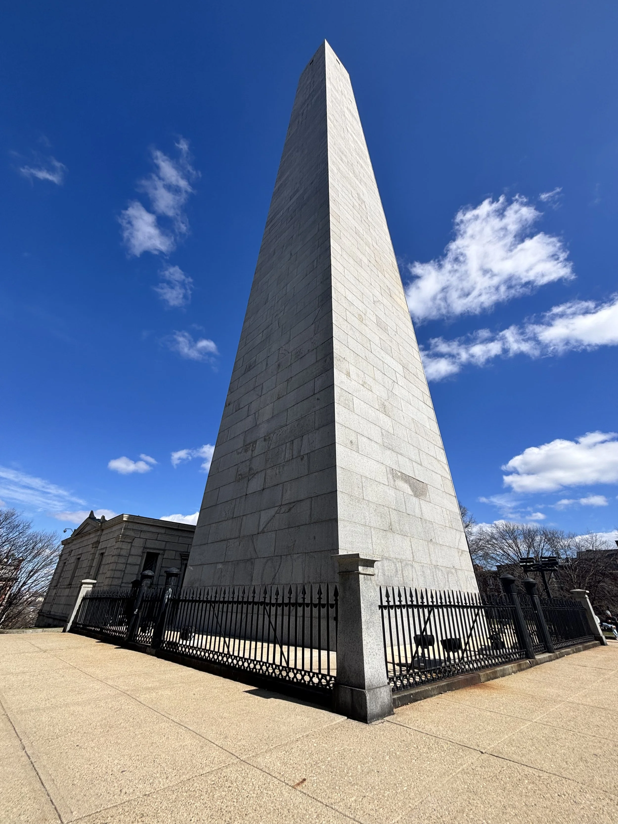 BUNKER HILL MONUMENT BOSTON PRIVATE TOUR HISTORIC LANDMARK