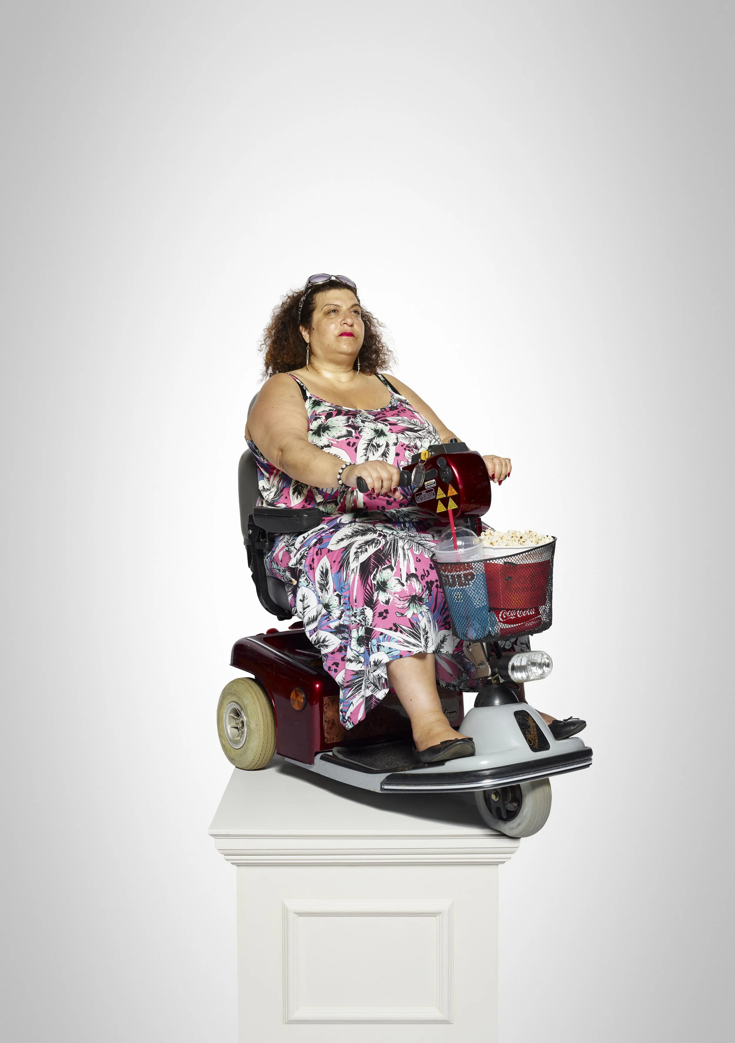 Statue, 2011, C-Print, 40 x 30 in