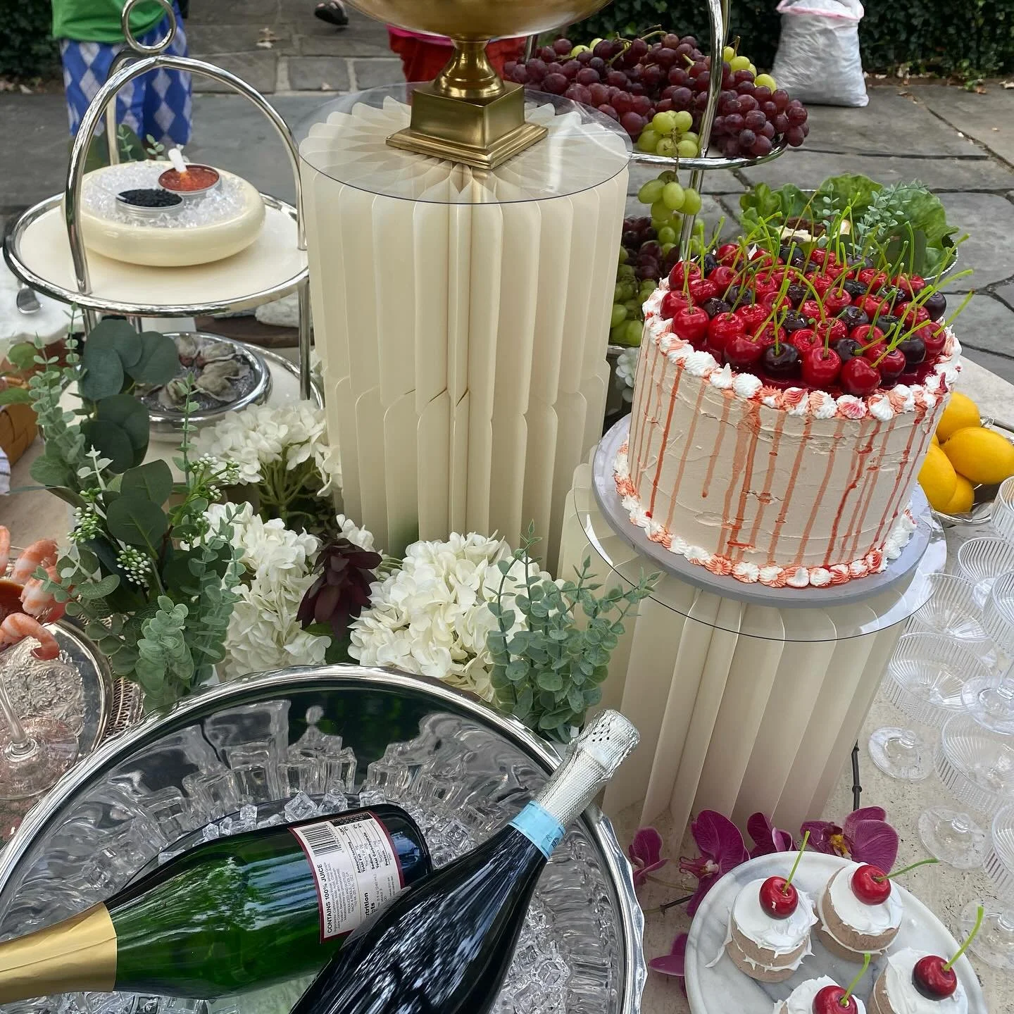 Behind-the-scenes with @mishacalvert ~ super pumped for her upcoming short film &ldquo;Fault&rdquo; 🎥 

Such an amazing opportunity to watch this screenplay develop and come to life!