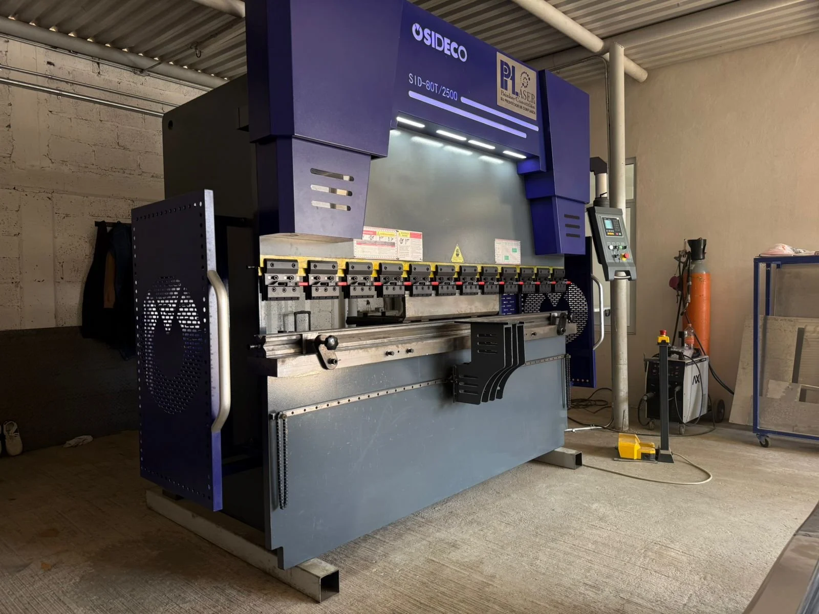 WhatsApp Image 2025-11-24 at 15.10.10 (1).jpeg