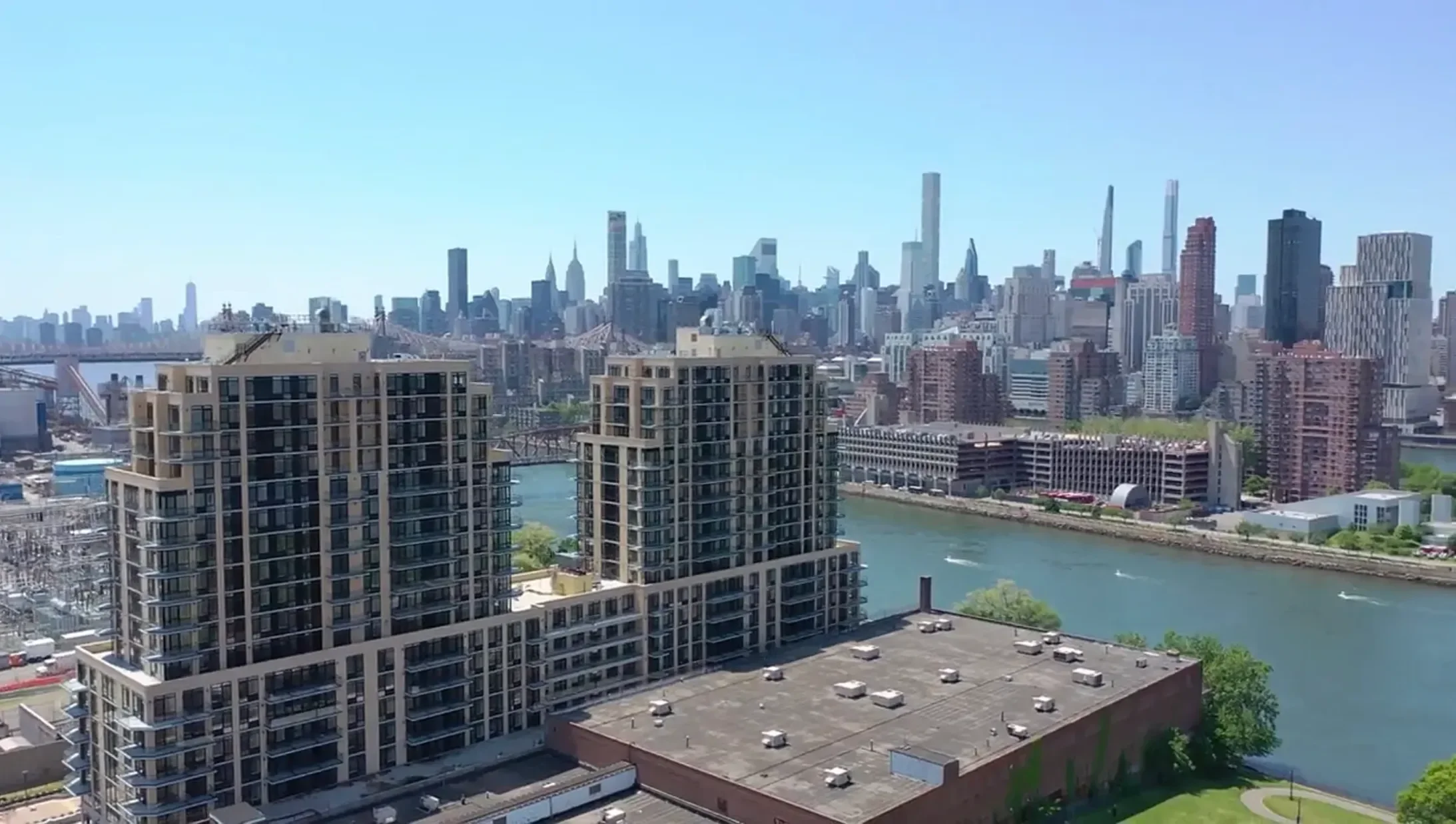 Vordonia Towers (34-46 Vernon Blvd)